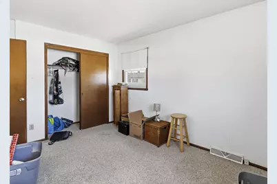 4436 S 90th St, Greenfield, WI 53228 - Photo 39