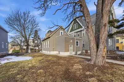 2028 N 23rd St, Milwaukee, WI 53205 - Photo 19