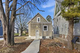 2028 N 23rd St, Milwaukee, WI 53205 - Photo 17