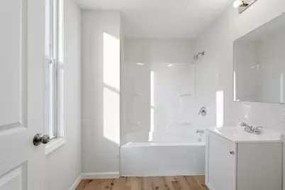 2028 N 23rd St, Milwaukee, WI 53205 - Photo 7