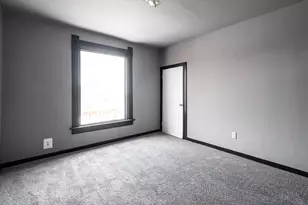 3127 W Garfield Ave, Milwaukee, WI 53208 - Photo 23