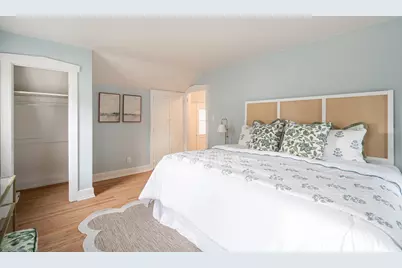 5039 N Woodruff Ave, Whitefish Bay, WI 53217 - Photo 23