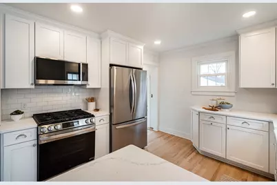 5039 N Woodruff Ave, Whitefish Bay, WI 53217 - Photo 19