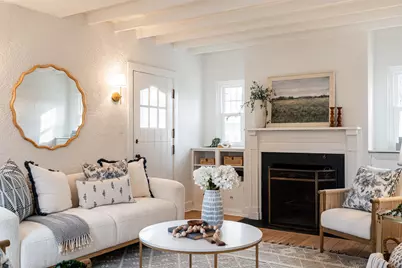 5039 N Woodruff Ave, Whitefish Bay, WI 53217 - Photo 5