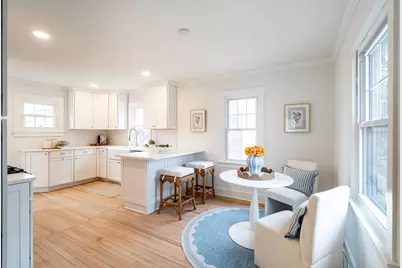 5039 N Woodruff Ave, Whitefish Bay, WI 53217 - Photo 13