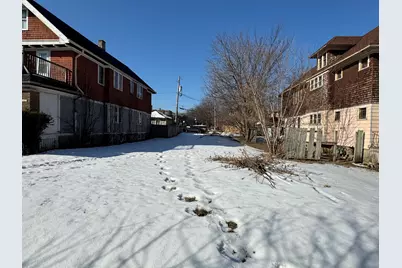 2433 N 50th St, Milwaukee, WI 53210 - Photo 3