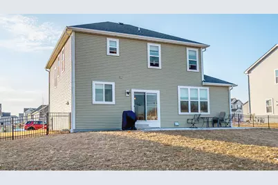 2014  Savannah Dr, Grafton, WI 53024 - Photo 43