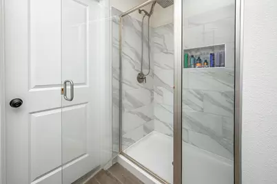 2014  Savannah Dr, Grafton, WI 53024 - Photo 31