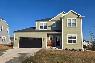 2014 Savannah Dr, Grafton, WI 53024 - Photo 1