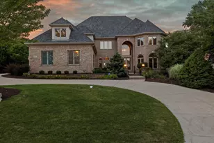 915 N Evergreen Circle, Hartland, WI 53029 - Photo 1