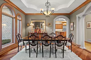 915 N Evergreen Circle, Hartland, WI 53029 - Photo 7