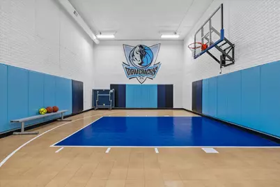 915 N Evergreen Cir, Hartland, WI 53029 - Photo 35