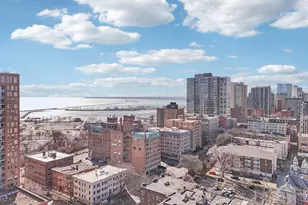 1983 N Summit Ave, Milwaukee, WI 53202 - Photo 27