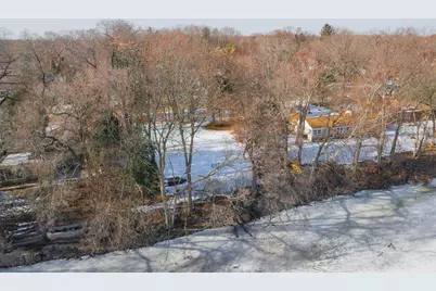 5684 N River Forest Dr, Glendale, WI 53209 - Photo 7