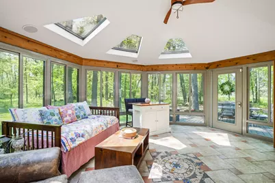 13737 N Lake Shore Dr, Mequon, WI 53097 - Photo 19