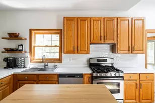13737 N Lake Shore Dr, Mequon, WI 53097 - Photo 15