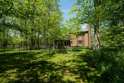 13737 N Lake Shore Dr, Mequon, WI 53097 - Photo 41