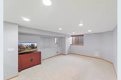 19930  Keswick Ct, Brookfield, WI 53045 - Photo 47