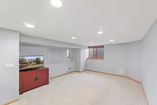 19930 Keswick Ct, Brookfield, WI 53045 - Photo 47