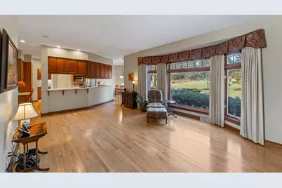 19930  Keswick Ct, Brookfield, WI 53045 - Photo 9