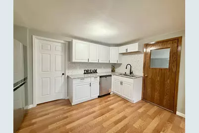 3448 S Illinois Ave, Milwaukee, WI 53207 - Photo 9
