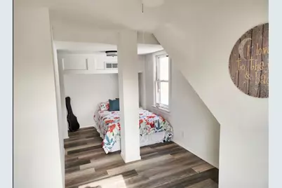 4235 W Fairmount Ave, Milwaukee, WI 53209 - Photo 11