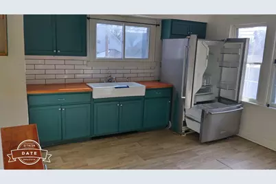 2824 N 39th St, Milwaukee, WI 53210 - Photo 9