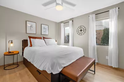 5423 N Santa Monica Blvd, Whitefish Bay, WI 53217 - Photo 15