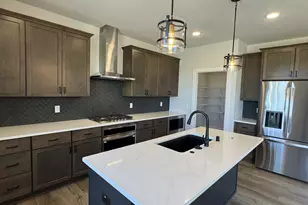 1750 Switchgrass St, Oconomowoc, WI 53066 - Photo 7