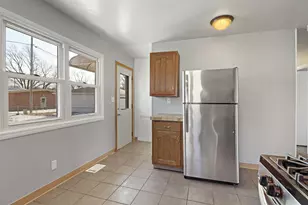 8415 14th Ave, Kenosha, WI 53143 - Photo 9