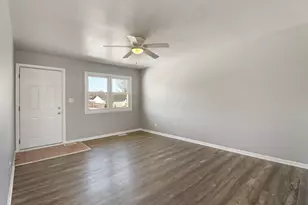 8415 14th Ave, Kenosha, WI 53143 - Photo 3