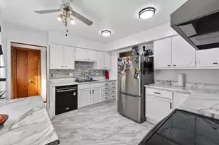 5114 Ruby Ave, Racine, WI 53402 - Photo 13