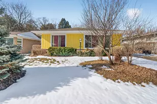 5114 Ruby Ave, Racine, WI 53402 - Photo 3