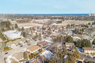 2501 Carmen Ave, Sheboygan, WI 53081 - Photo 27