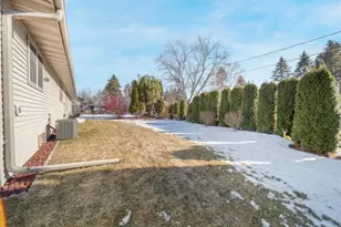 2501 Carmen Ave, Sheboygan, WI 53081 - Photo 35