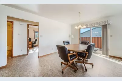 2501  Carmen Ave, Sheboygan, WI 53081 - Photo 5