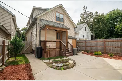 344 E Clarence St, Milwaukee, WI 53207 - Photo 43
