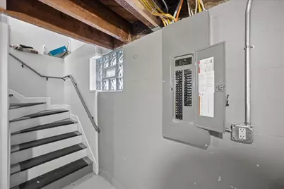 344 E Clarence St, Milwaukee, WI 53207 - Photo 47