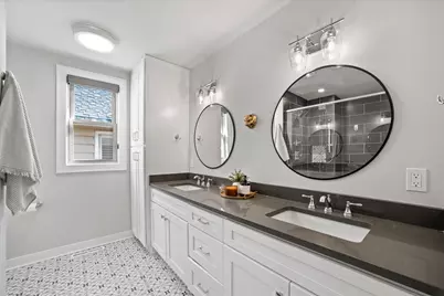 344 E Clarence St, Milwaukee, WI 53207 - Photo 31