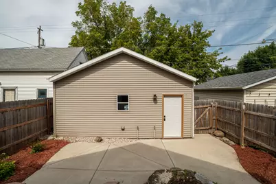 344 E Clarence St, Milwaukee, WI 53207 - Photo 41