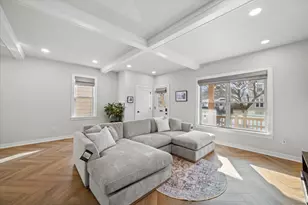 344 E Clarence St, Milwaukee, WI 53207 - Photo 3