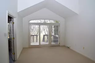 N21W24202 Cumberland Dr, Pewaukee, WI 53072 - Photo 5