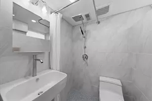 332 Glenview Ln, Grafton, WI 53024 - Photo 27