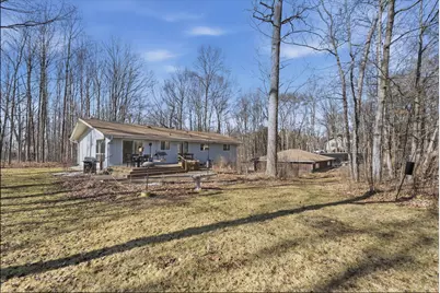 332  Glenview Ln, Grafton, WI 53024 - Photo 43