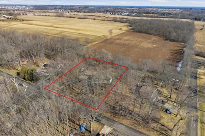 332  Glenview Ln, Grafton, WI 53024 - Photo 53