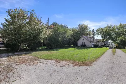 N55W34691  Lake Dr, Oconomowoc, WI 53066 - Photo 19