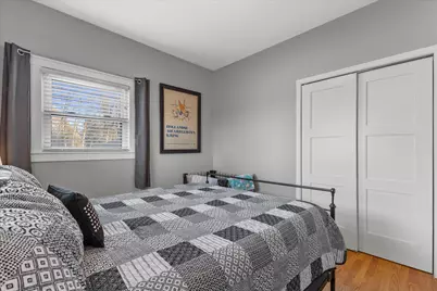 712 W Shady Ln, Mequon, WI 53097 - Photo 35