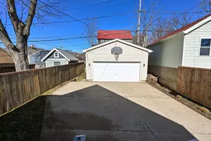 226 E Rosedale Ave, Milwaukee, WI 53207 - Photo 31