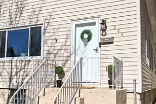 226 E Rosedale Ave, Milwaukee, WI 53207 - Photo 3