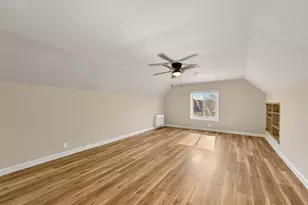 226 E Rosedale Ave, Milwaukee, WI 53207 - Photo 23